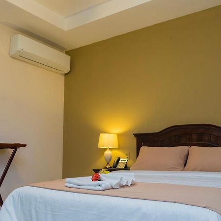 Farallones Hotel تشينانديغا المظهر الخارجي الصورة