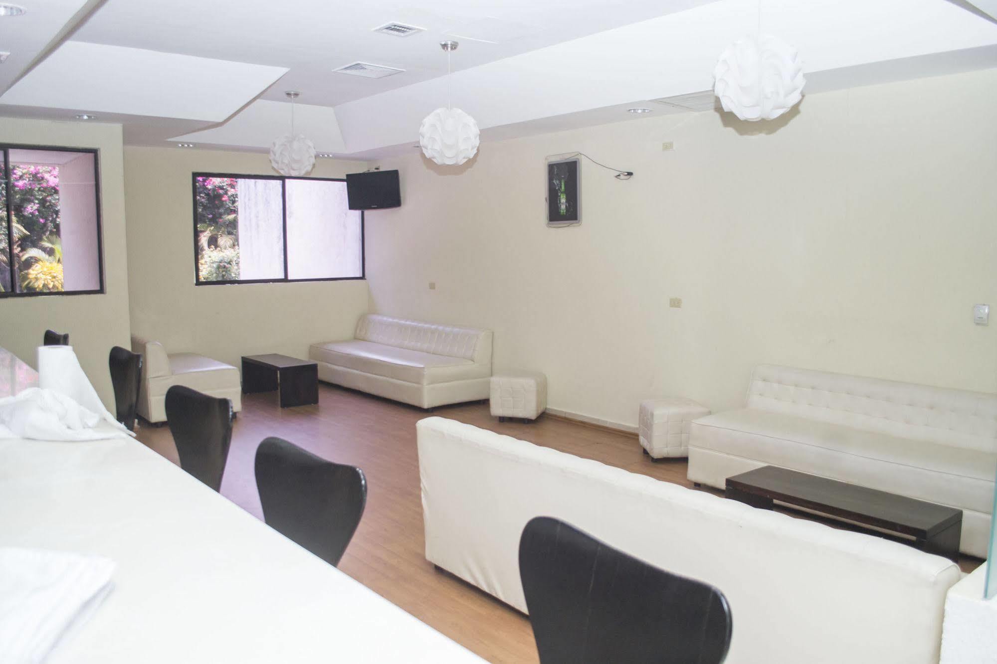 Farallones Hotel تشينانديغا المظهر الخارجي الصورة