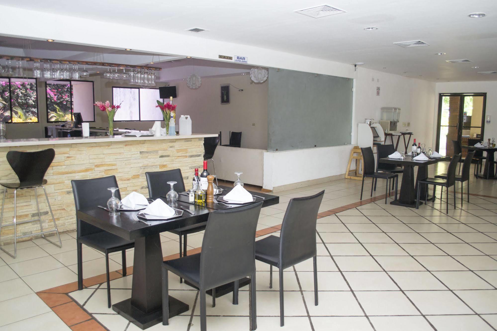 Farallones Hotel تشينانديغا المظهر الخارجي الصورة
